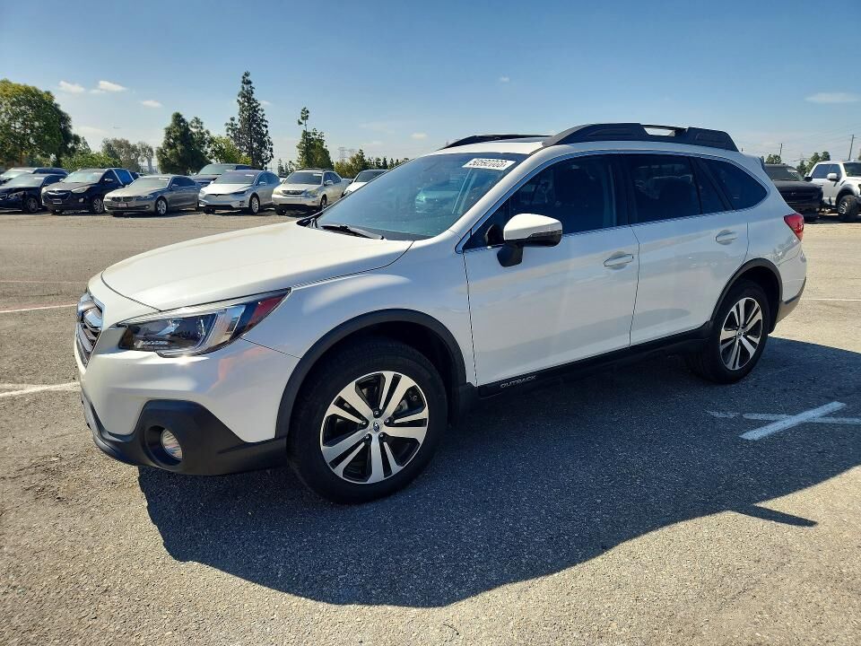 2018 SUBARU Outback