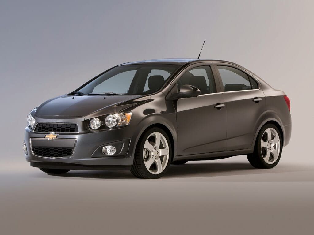 2016 CHEVROLET Sonic