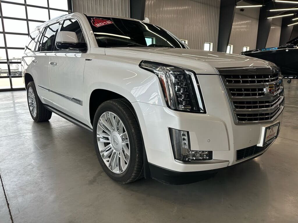 2016 CADILLAC Escalade