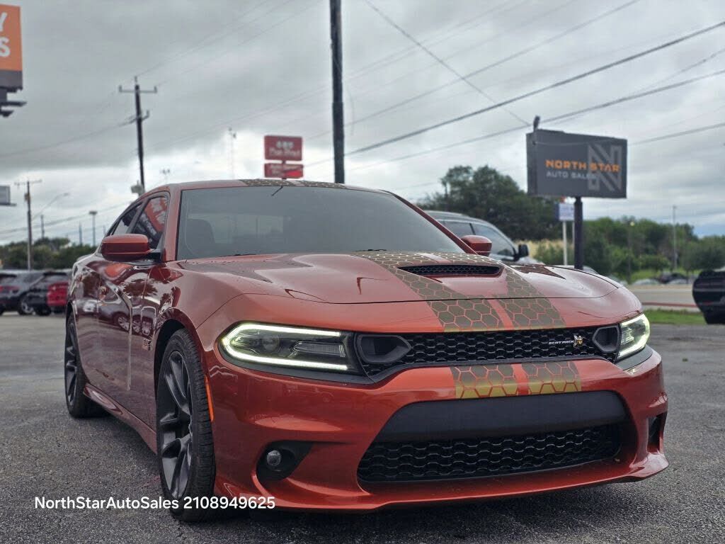 2021 DODGE Charger