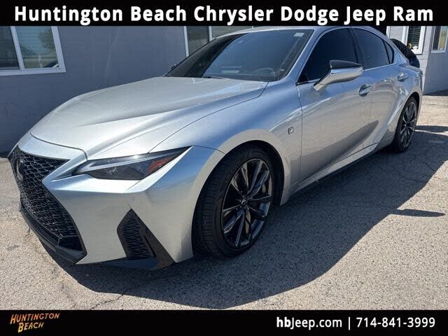 2023 LEXUS IS