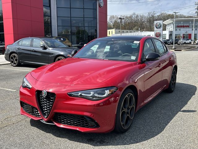 2025 ALFA ROMEO Giulia