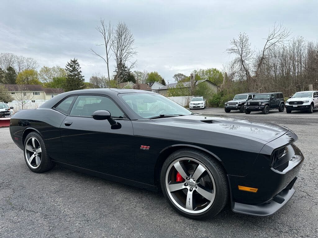 2012 DODGE Challenger