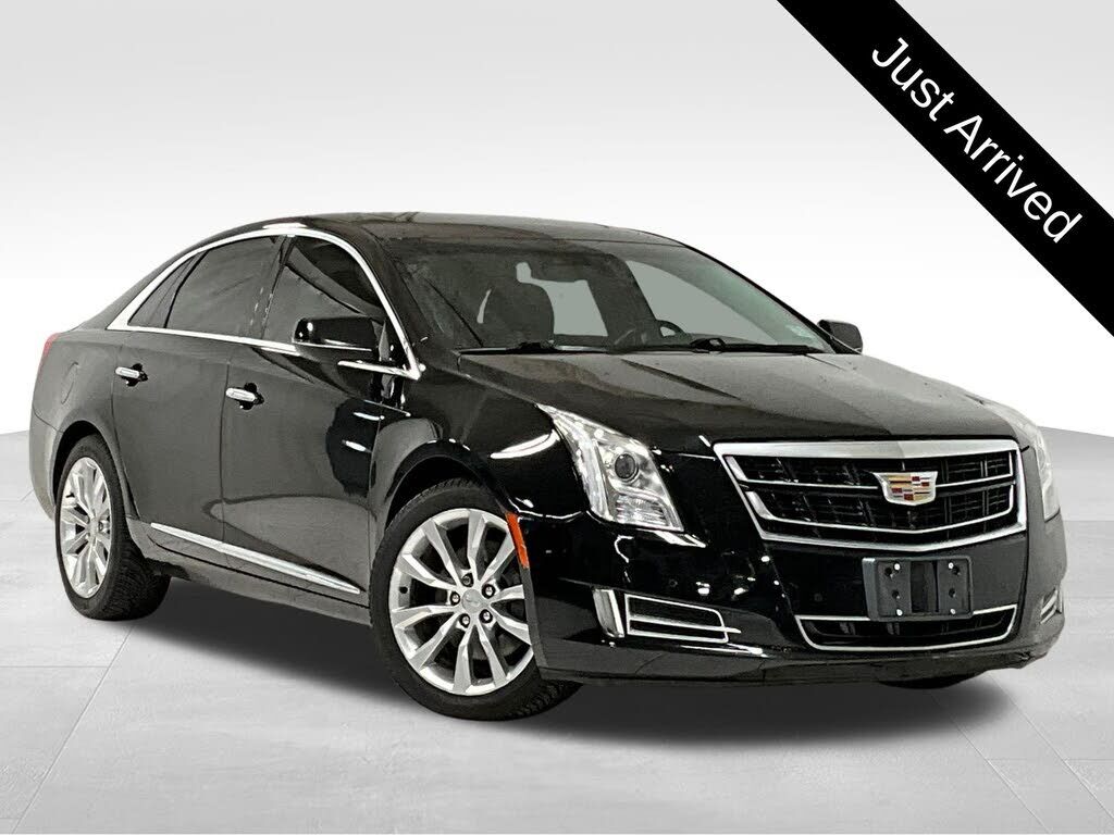 2017 CADILLAC XTS