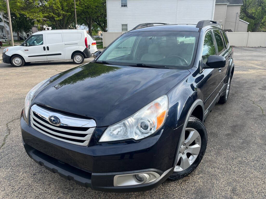 2012 SUBARU Outback