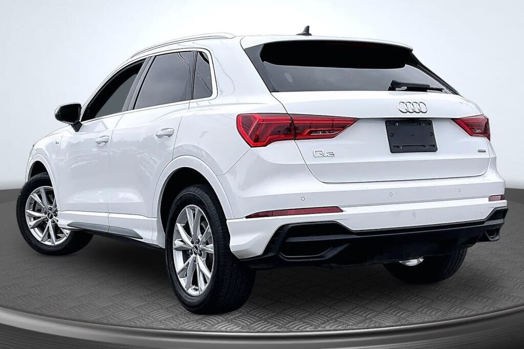 2023 Audi Q3