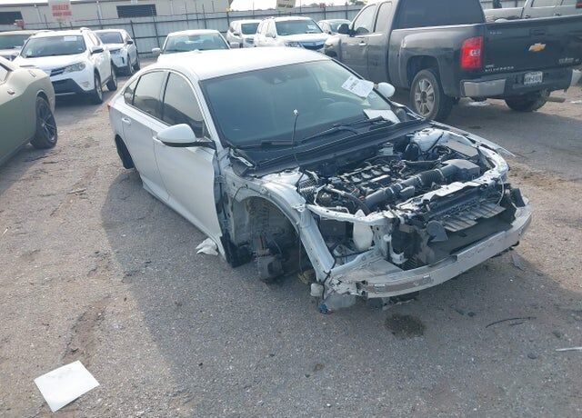 2019 HONDA Accord