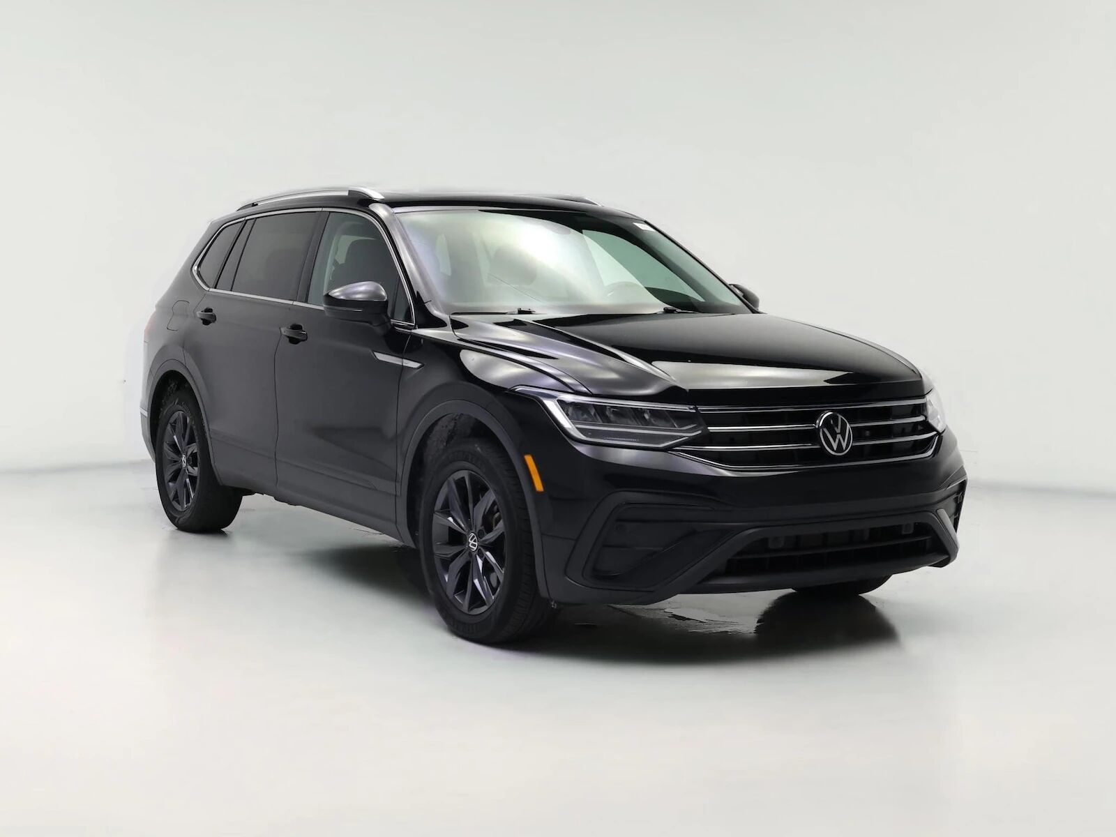 2023 VOLKSWAGEN Tiguan 4Motion