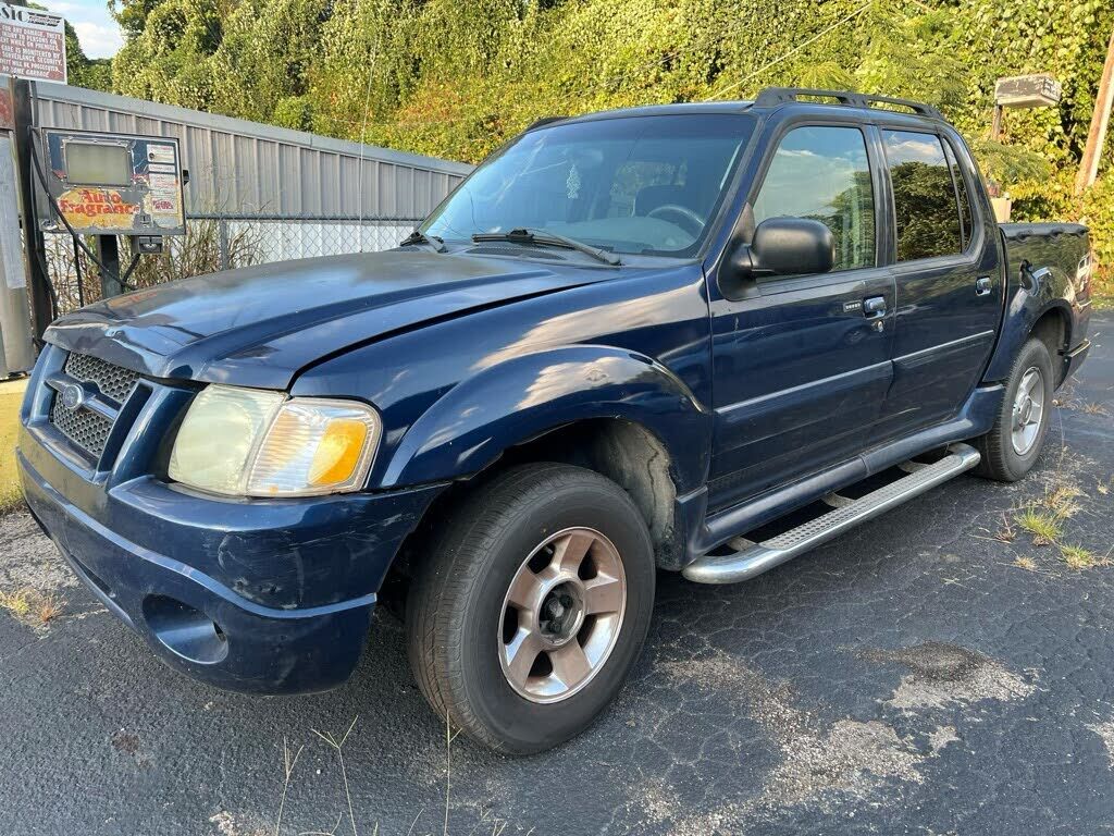 2004 FORD Explorer