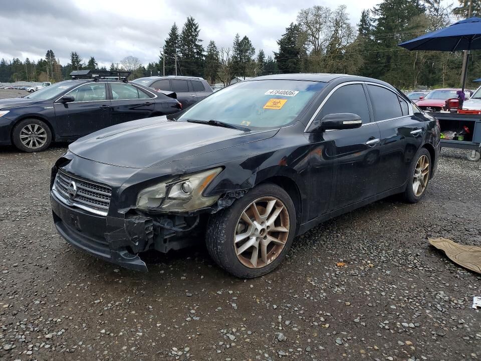 2011 NISSAN Maxima