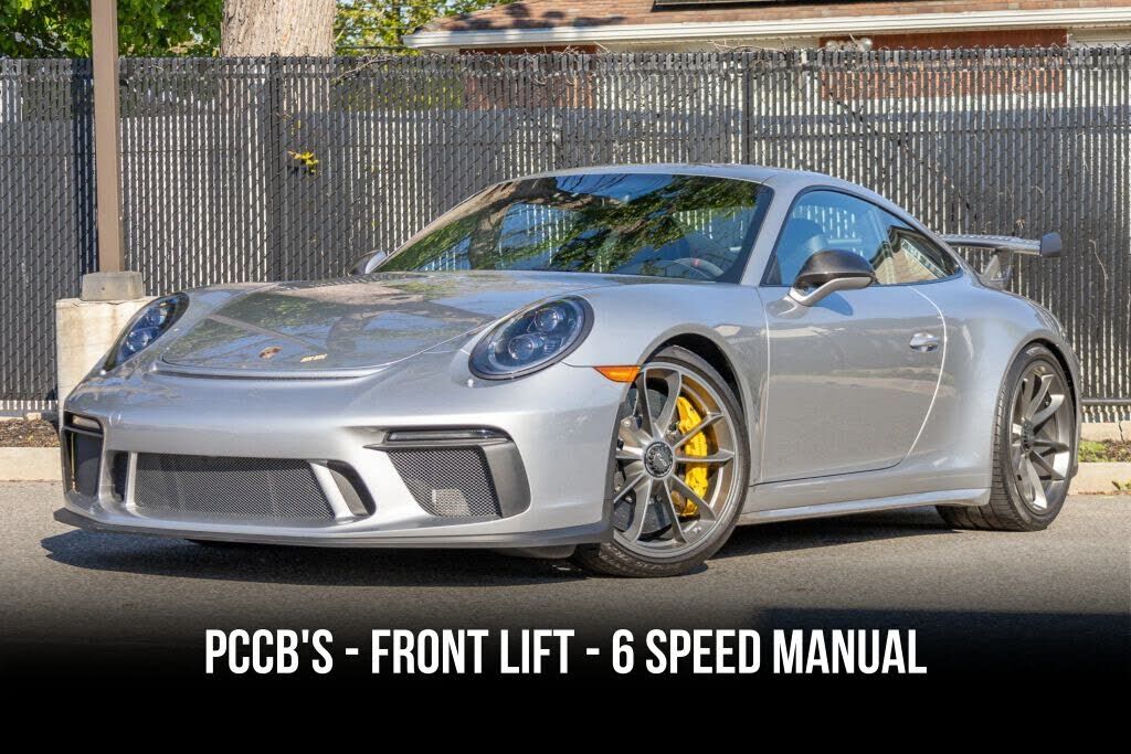 2018 PORSCHE 911