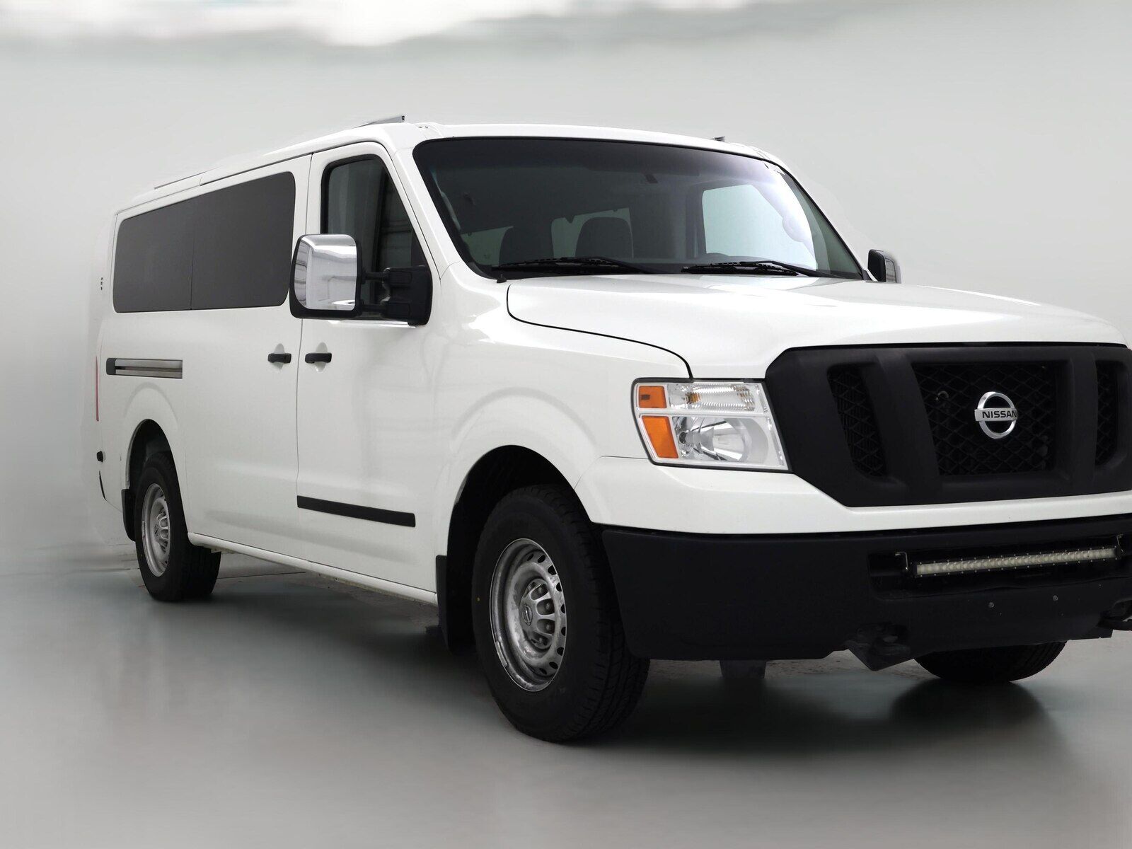 2017 NISSAN NV3500