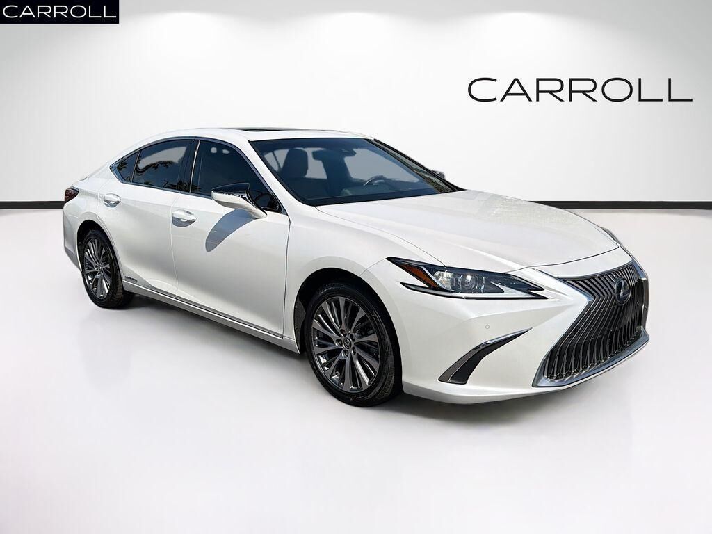 2020 LEXUS ES