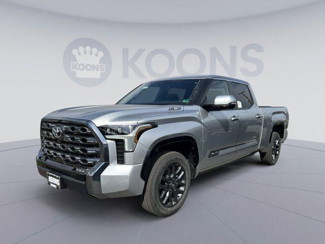 2025 TOYOTA Tundra