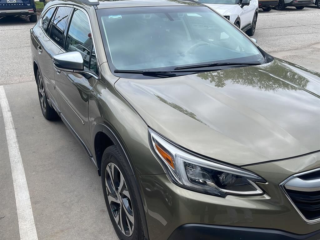 2021 SUBARU Outback