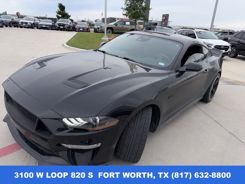 2021 FORD Mustang