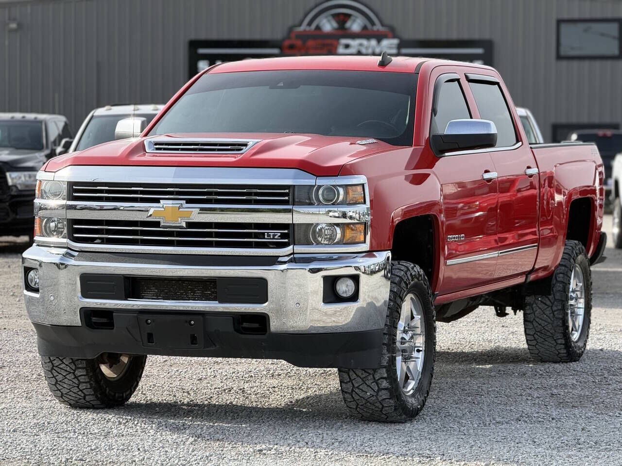 2018 CHEVROLET Silverado