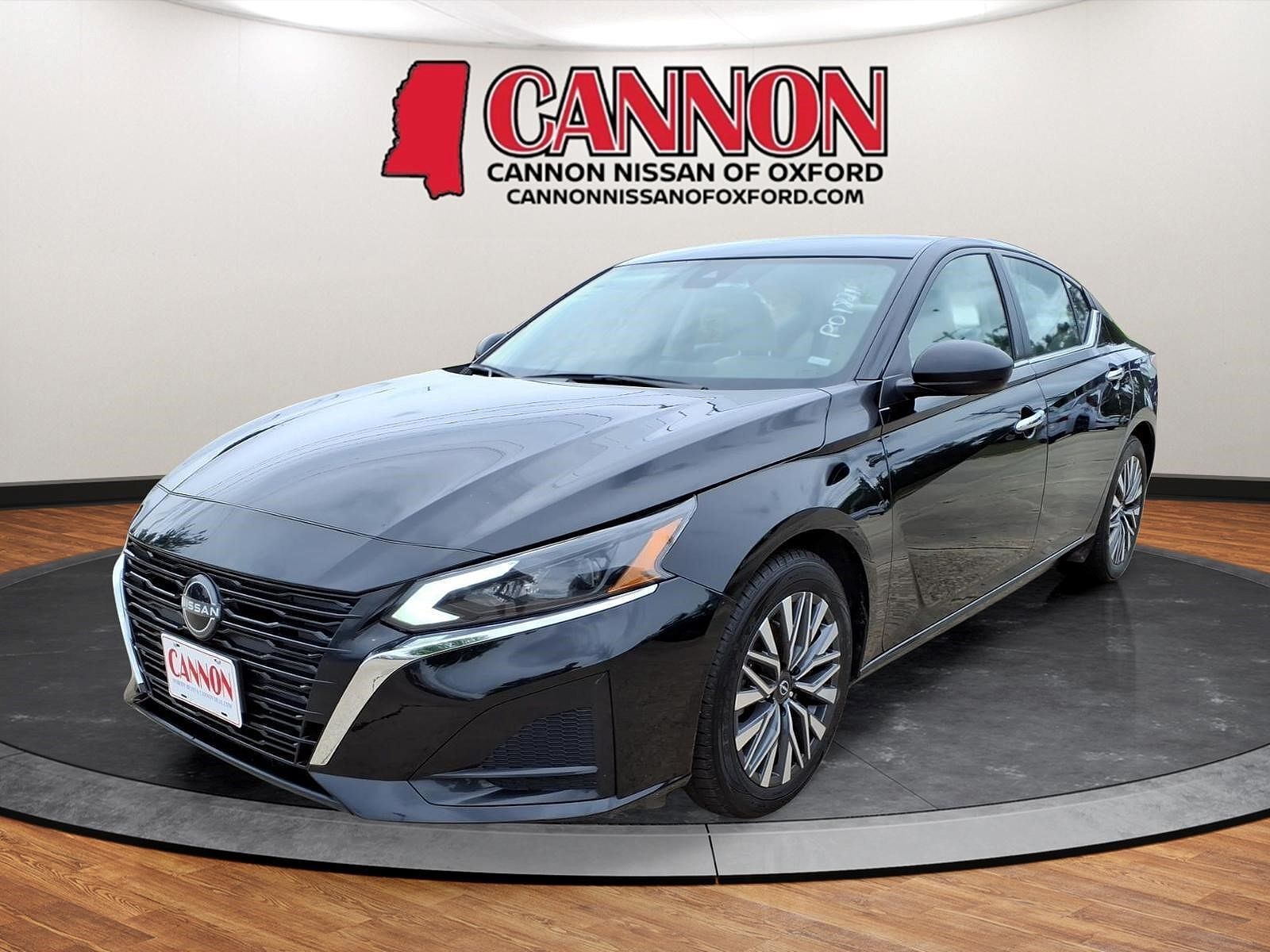 2024 NISSAN Altima