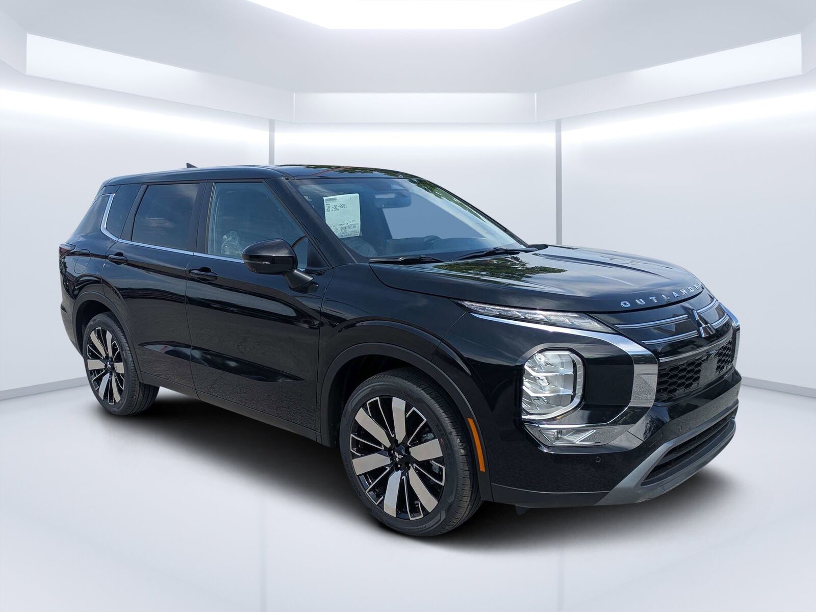 2026 MITSUBISHI Outlander