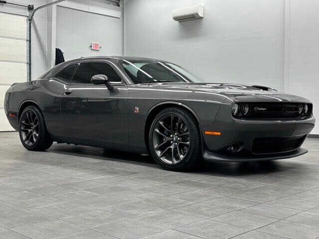 2021 DODGE Challenger
