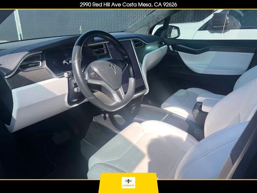 2017 TESLA Model X