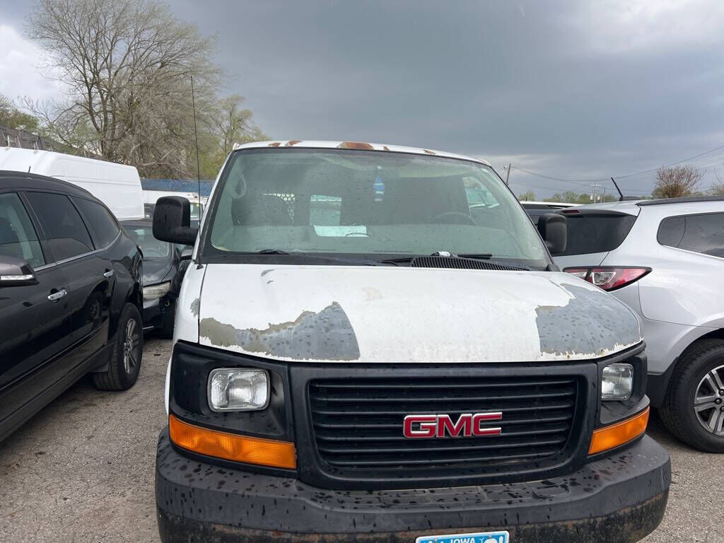 2008 GMC Savana