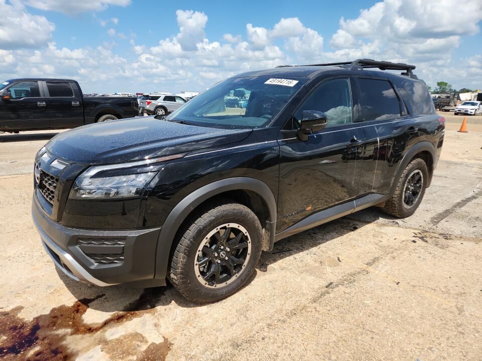2025 NISSAN Pathfinder
