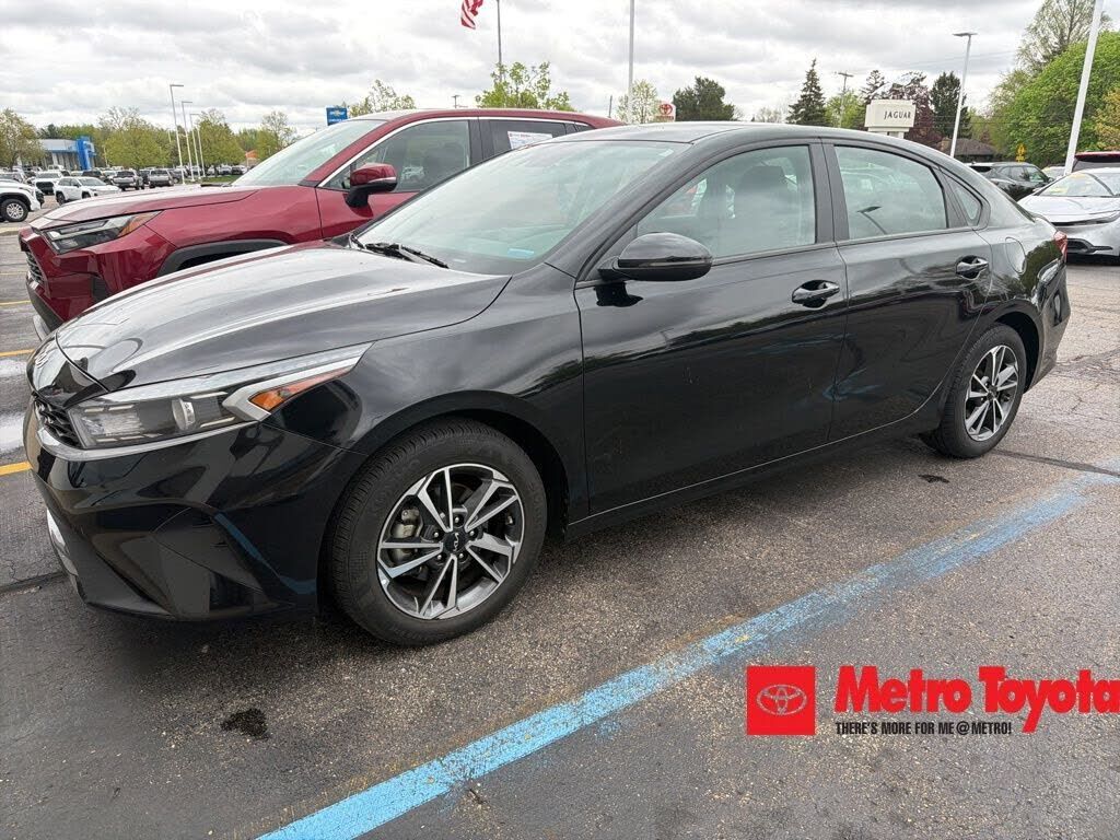 2023 KIA Forte