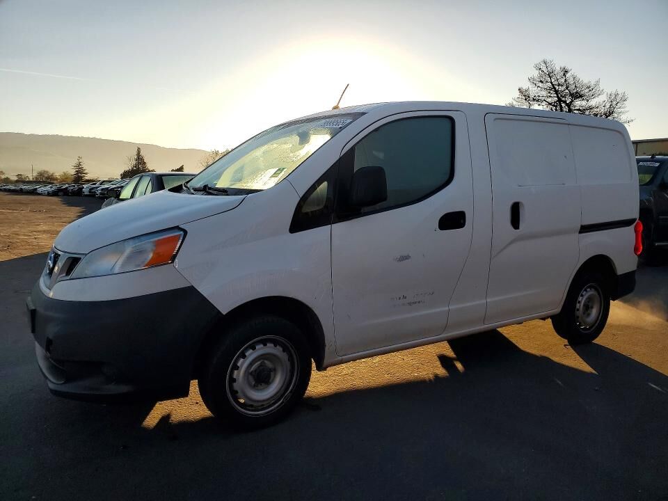 2019 NISSAN NV200