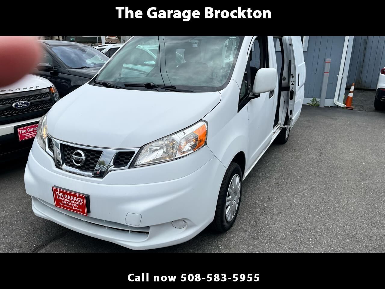 2017 NISSAN NV200