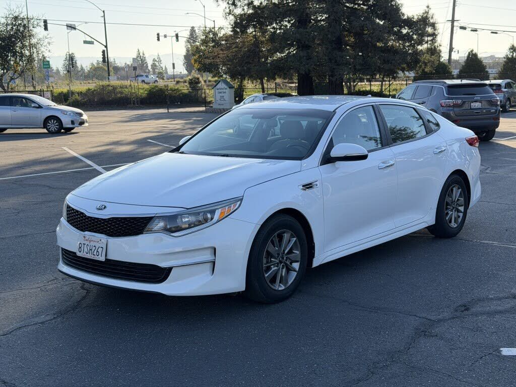 2016 KIA Optima