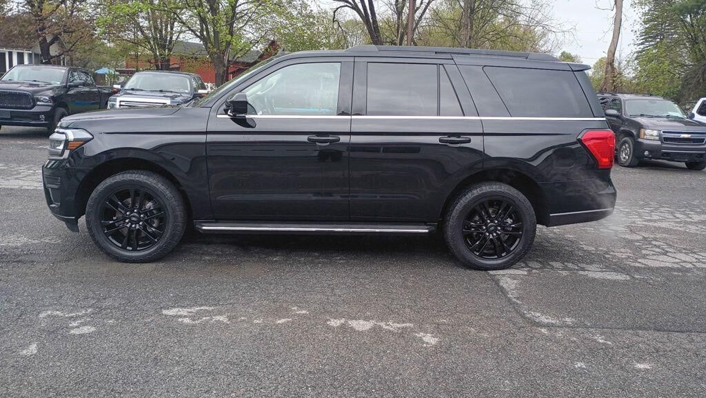 2023 FORD Expedition