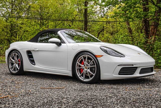 2017 PORSCHE Boxster