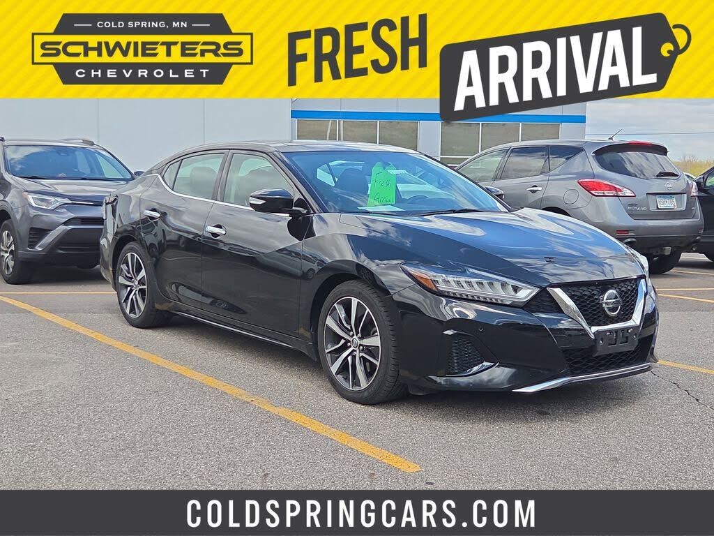 2019 NISSAN Maxima