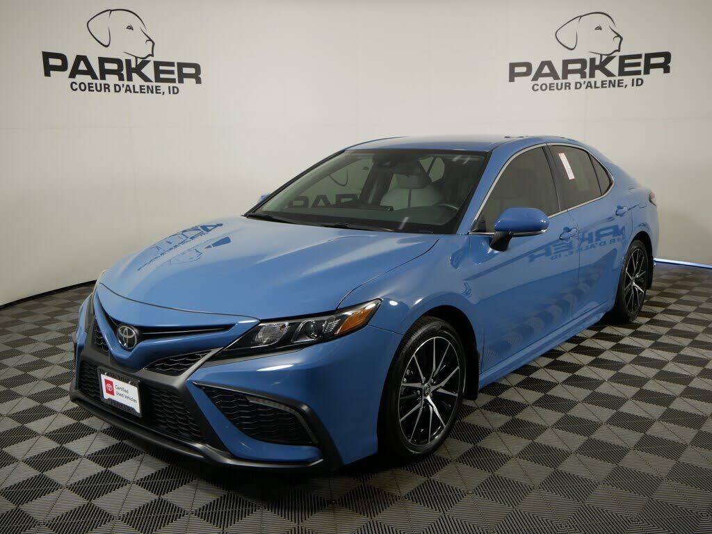 2024 TOYOTA Camry