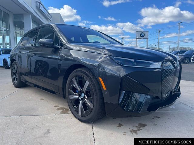 2023 BMW ix
