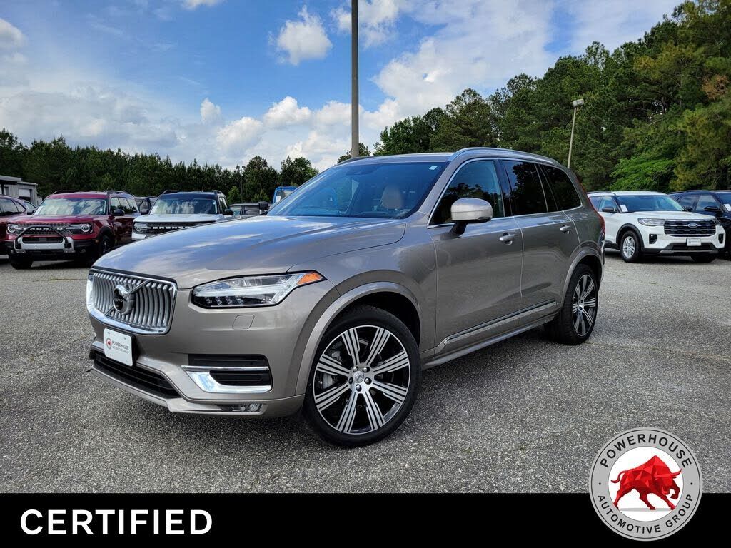 2021 VOLVO XC90