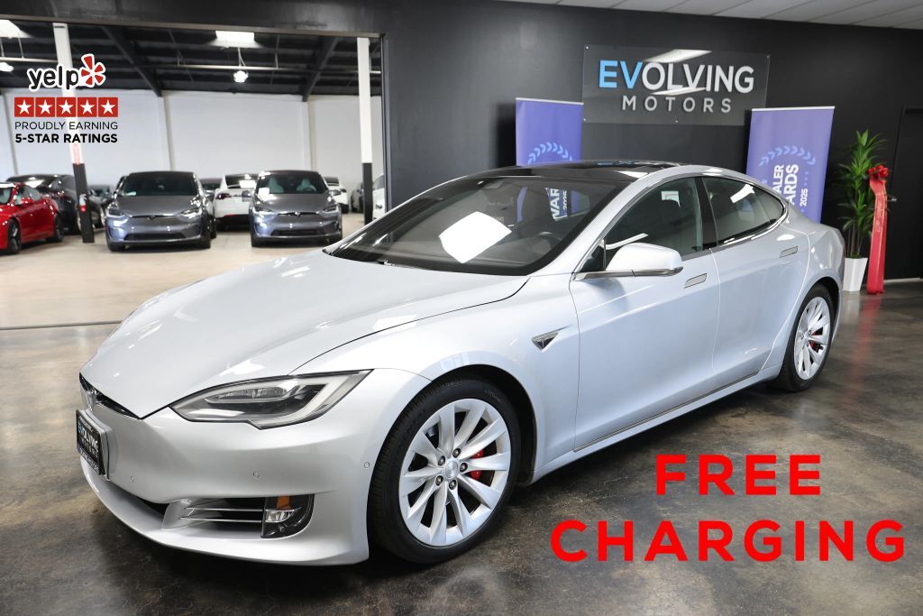 2016 TESLA Model S