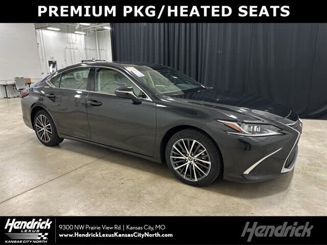 2024 LEXUS ES