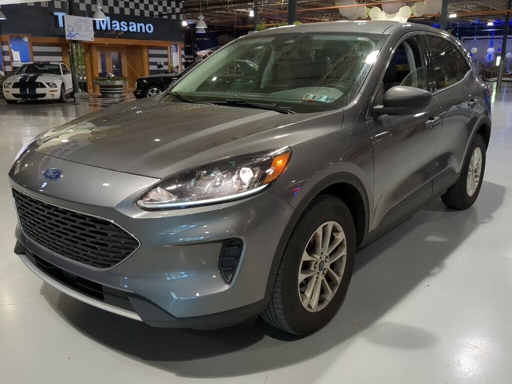 2022 FORD Escape
