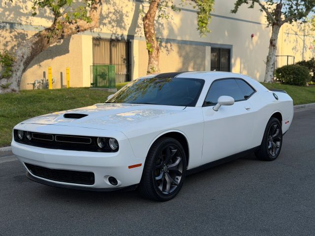 2017 DODGE Challenger