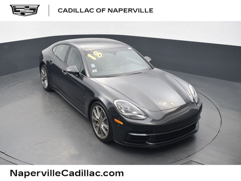 2018 PORSCHE Panamera