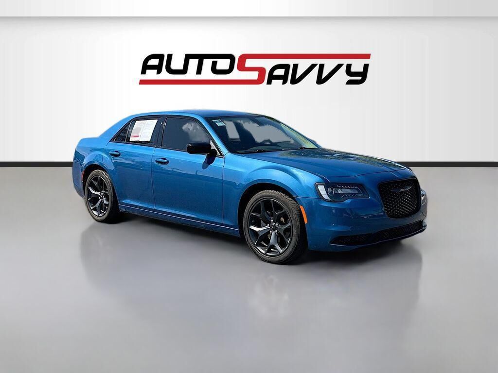 2023 CHRYSLER 300
