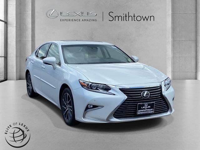 2017 LEXUS ES