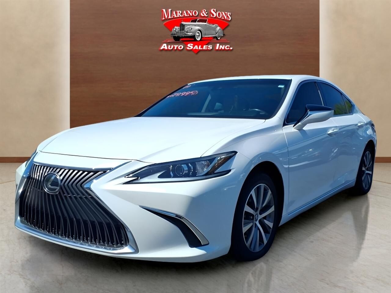 2019 LEXUS ES