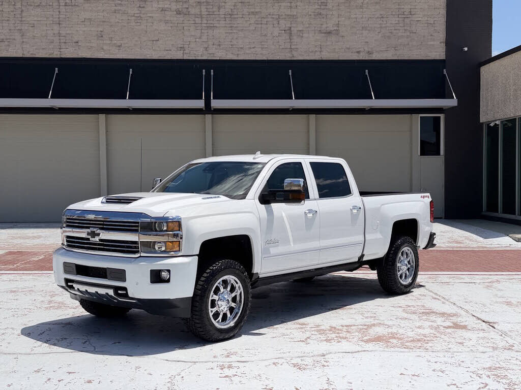 2017 CHEVROLET Silverado