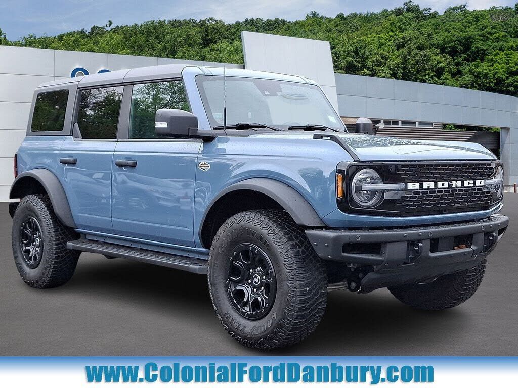 2023 FORD Bronco