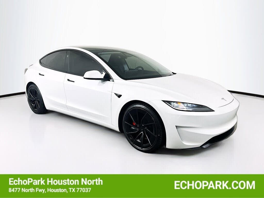 2024 TESLA Model 3