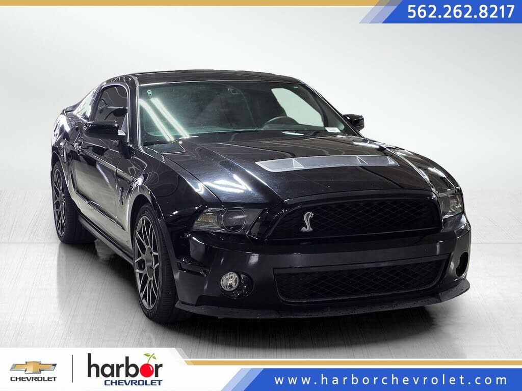 2011 FORD Mustang