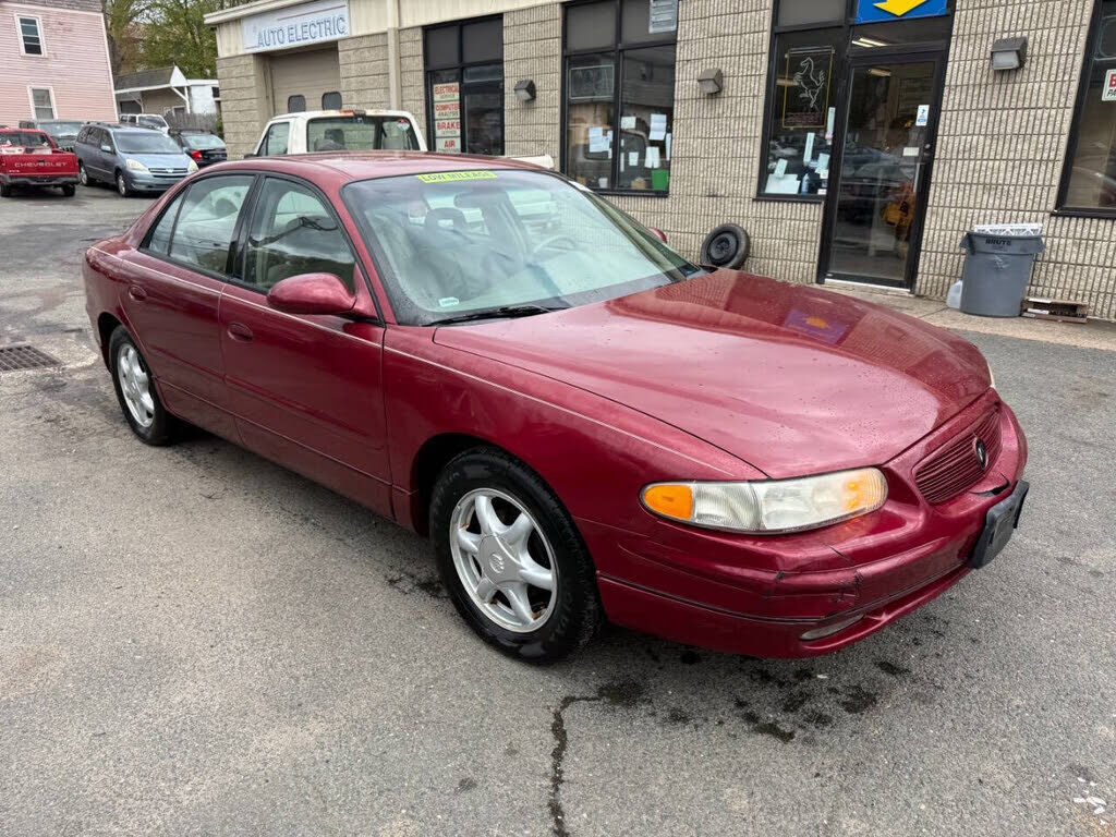 2004 BUICK Regal